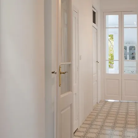 Apartment Scenario & Llum - Sagrada Familia *