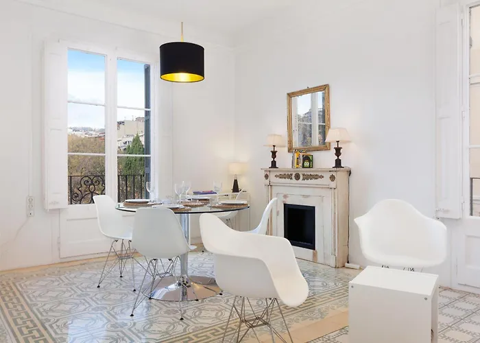 아파트 Sagrada Familia 4 Bedrooms 