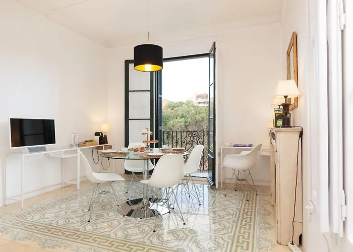 아파트 Sagrada Familia 4 Bedrooms 