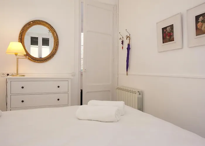 아파트 Sagrada Familia 4 Bedrooms 
